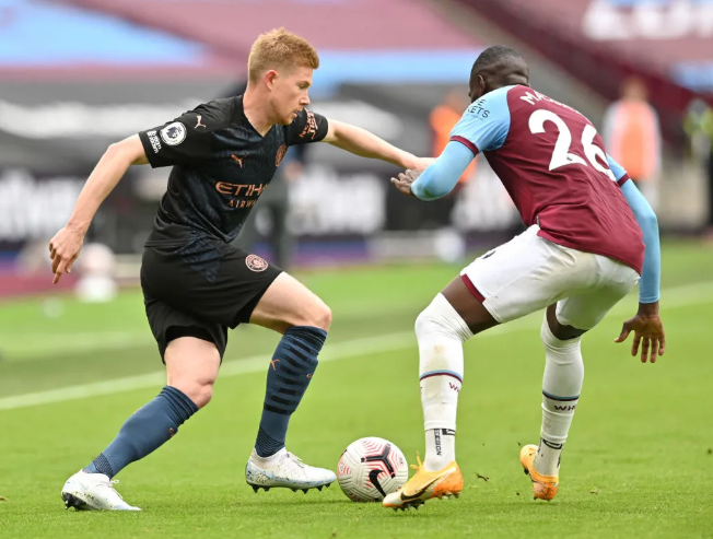 赛地聚焦：欧冠今夜热度飙升，山东男篮战术微调，更衣室稳定，细节决定成败的简单介绍