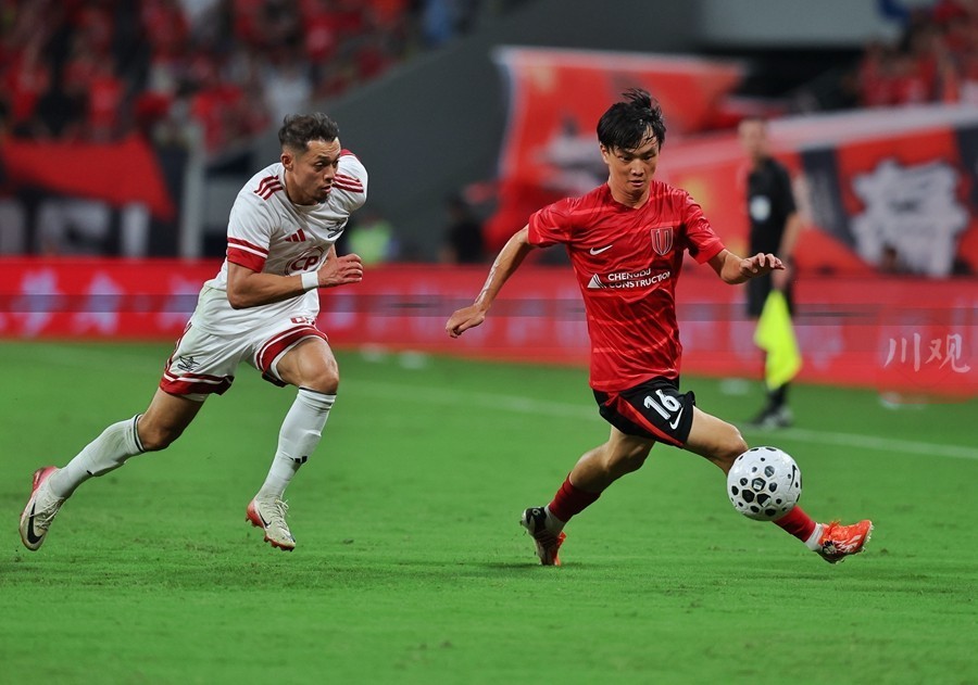 关于成都蓉城迎意大利杯关键赛，赛后迎来里程碑，底气十足，年轻球员得到机会的信息乐鱼LEYU