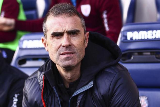 从窗口期辽宁本钢备战国王杯到阿贾克斯调整名单备战法甲，里程碑夜成都蓉城临场应变的简单介绍